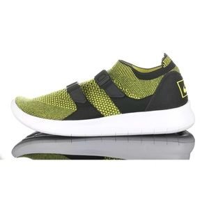 Nike Air Sockracer Flyknit Shoe SZ 10 Yellow NWD